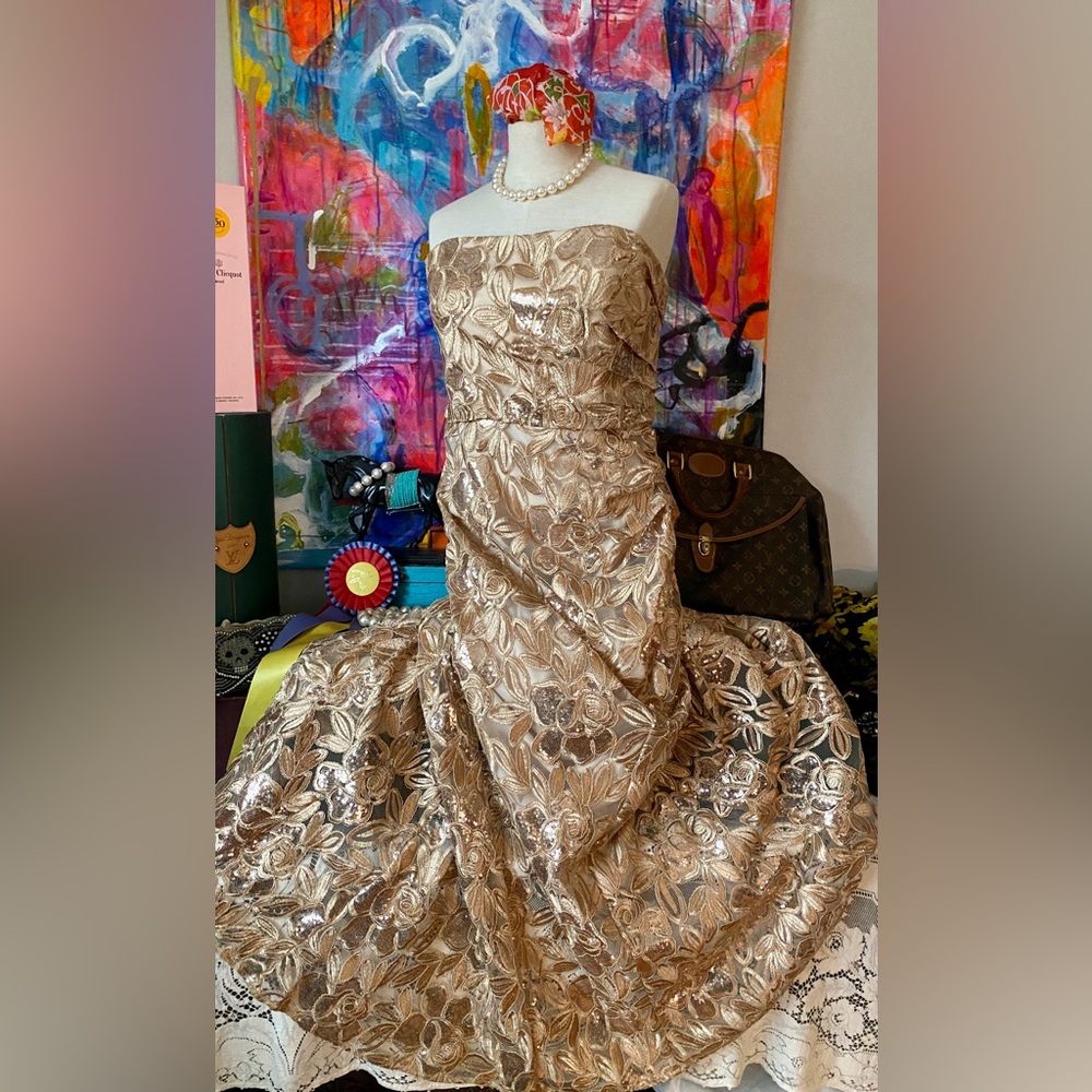 Gorgeous Gold Sequin Black Tie Cocktail Party After 5 Gown BADGELY MISCHKA 12 💖